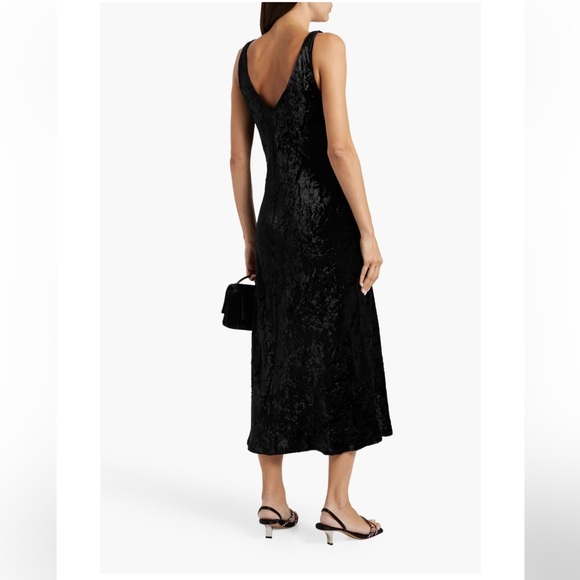 NWT Vince Crushed Velvet Midi Slip Dress Black Size M Luxe Evening Cocktail - Picture 11 of 16